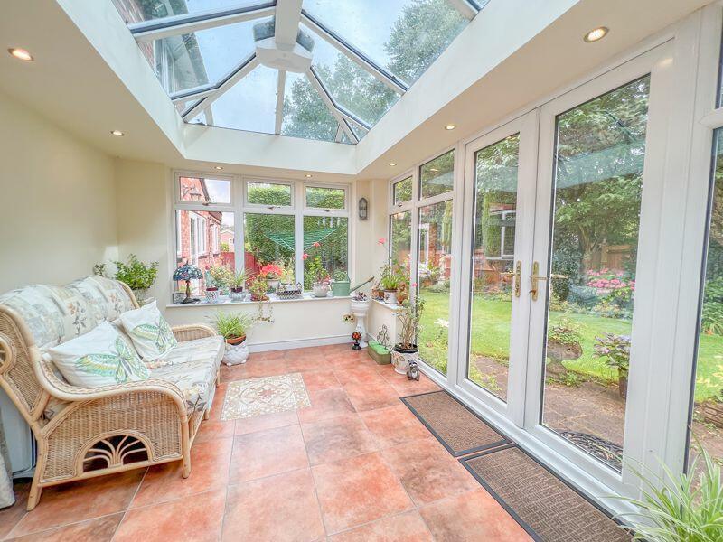 Additional property image - Schoolacre Rise, Streetly, Sutton Coldfield, B74 3PR