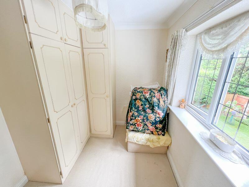 Additional property image - Schoolacre Rise, Streetly, Sutton Coldfield, B74 3PR