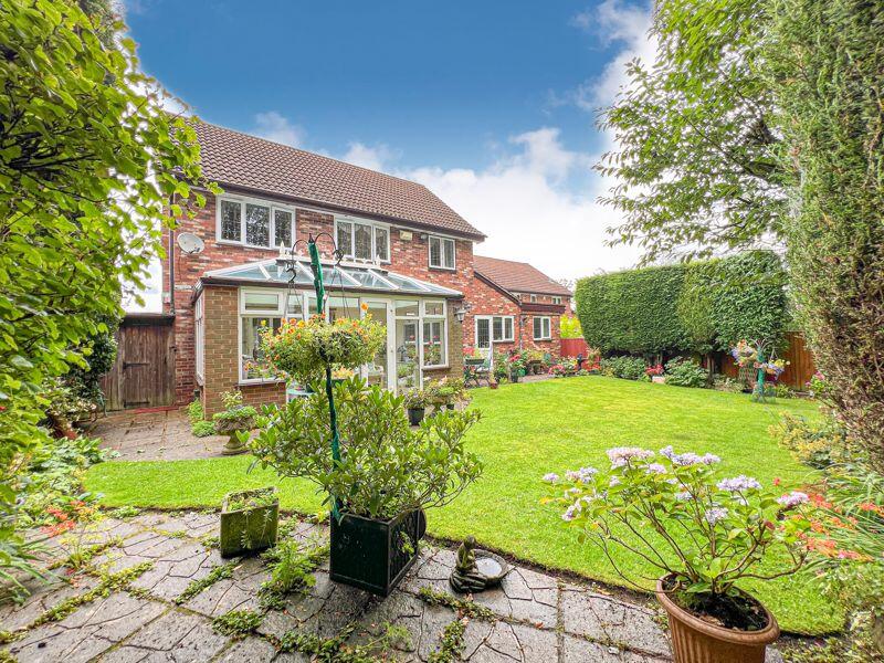 Additional property image - Schoolacre Rise, Streetly, Sutton Coldfield, B74 3PR