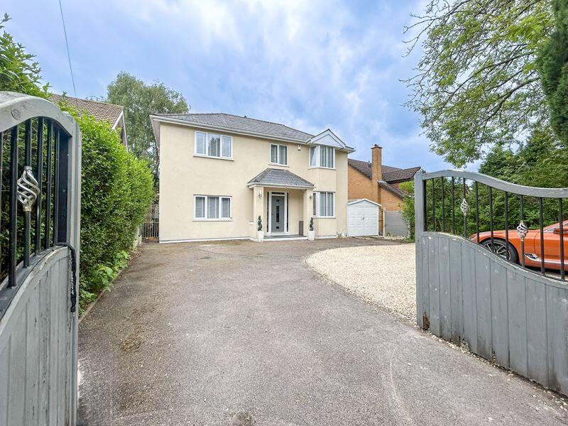 5 bedroom detached house for sale in Little Hardwick Road, Streetly/Aldridge, WS9