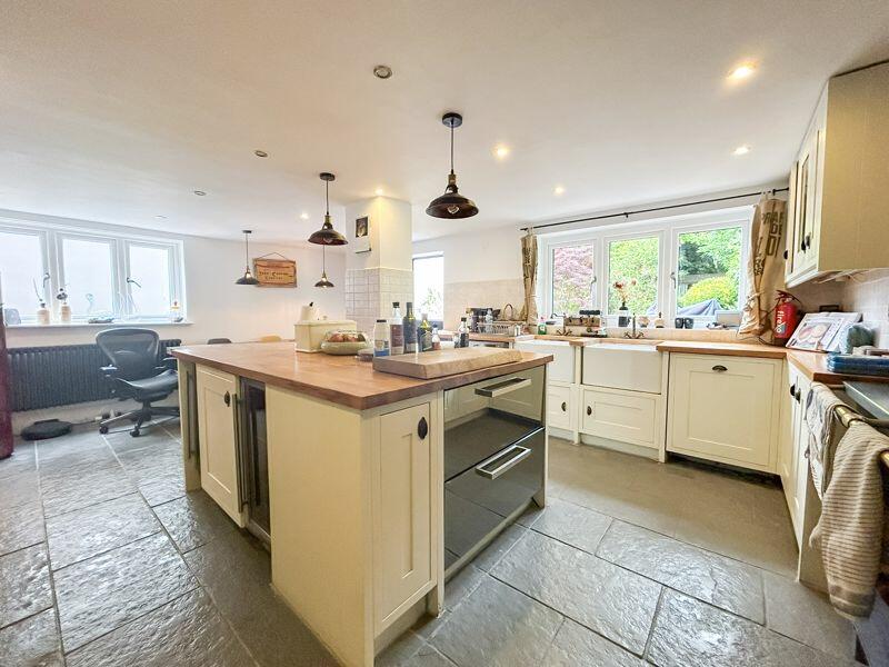 Additional property image - Thornhill Road, Streetly, Sutton Coldfield, B74 3EH