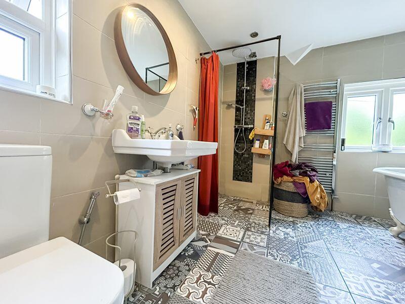 Additional property image - Thornhill Road, Streetly, Sutton Coldfield, B74 3EH
