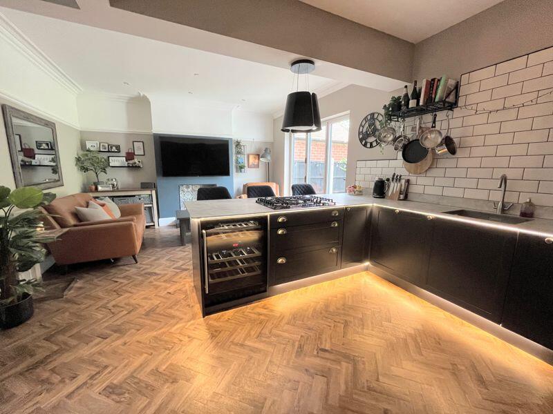 Additional property image - Thornhill Road, Sutton Coldfield, B74 3EH