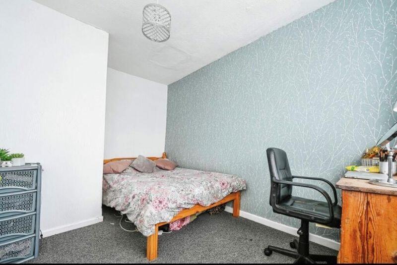Additional property image - Maxholm Road, Streetly, Sutton Coldfield