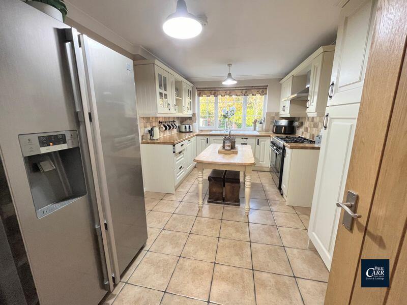 Additional property image - Bushey Close, Streetly, Sutton Coldfield, B74 3JG