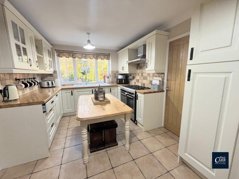 Additional property image - Bushey Close, Streetly, Sutton Coldfield, B74 3JG