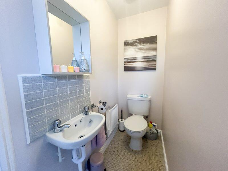Additional property image - Tulip Grove, Streetly, B74 2AU