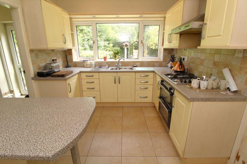 3 bedroom detached house for sale in Leighswood Road, Aldridge, WS9 8AH