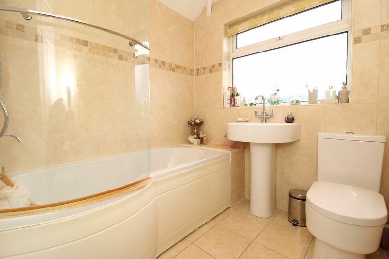 3 bedroom semidetached house for sale in Whetstone Lane, Aldridge, WS9