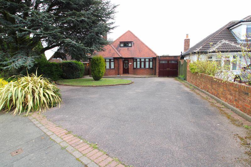 4 bedroom detached bungalow for sale in Lazy Hill Road, Aldridge, WS9