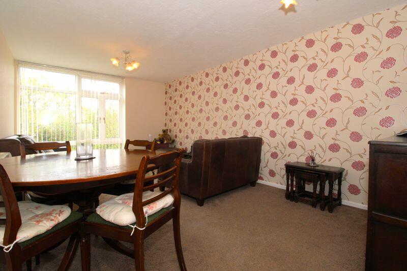 2 bedroom flat for sale in Lichfield Court, Lichfield Road, Walsall, WS4 2DX, WS4