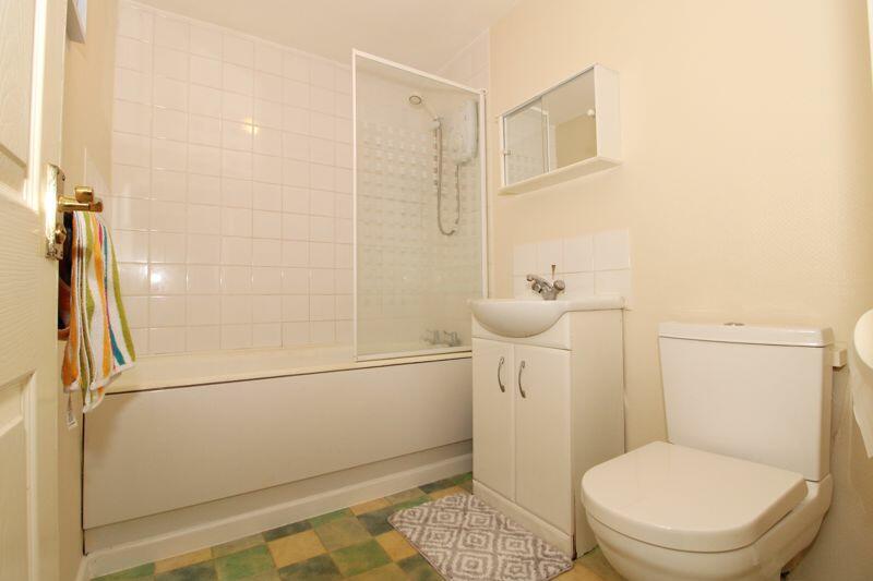 2 bedroom flat for sale in Lichfield Court, Lichfield Road, Walsall
