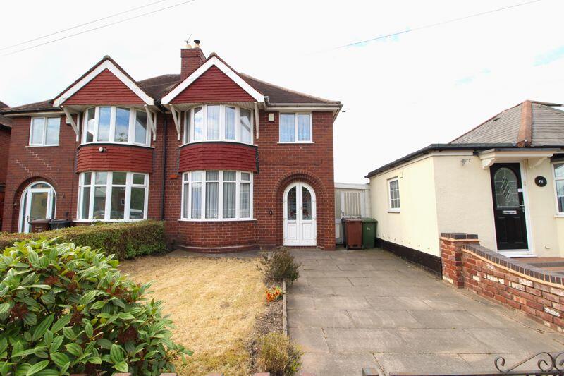 3 bedroom semidetached house for sale in Lichfield Road, Rushall, WS4
