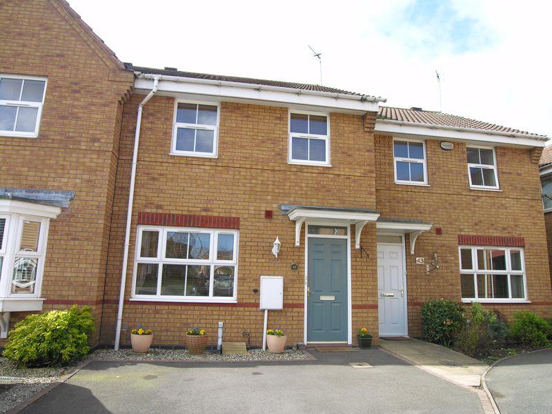 3 bedroom terraced house for sale in Moorfields Close, Aldridge, WS9