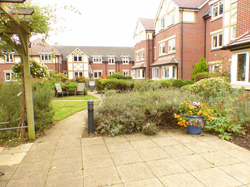 2 bedroom retirement property for sale in Church Road, Sutton Coldfield