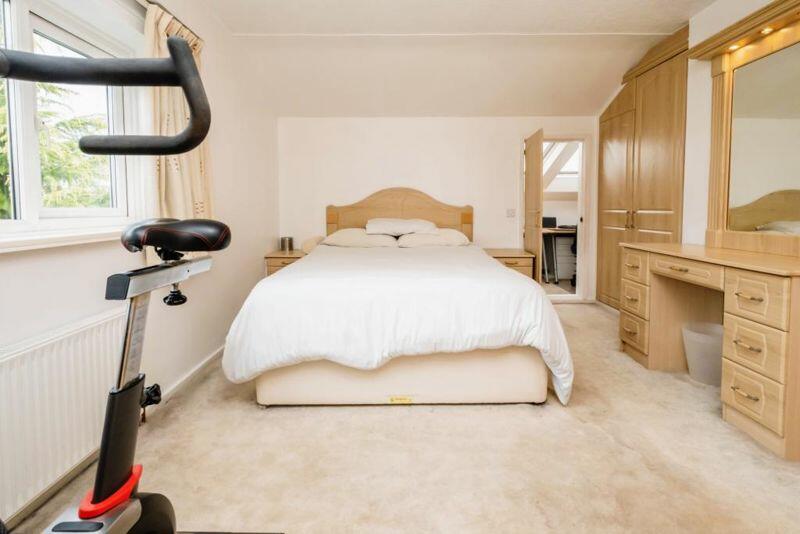 Additional property image - Elwyn Road, Sutton Coldfield