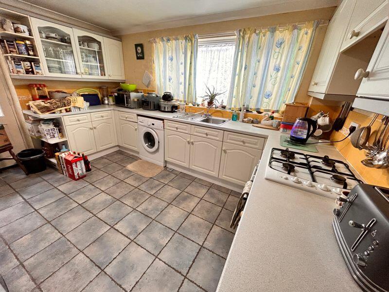 Additional property image - Dunchurch Crescent, Sutton Coldfield, B73 6QN