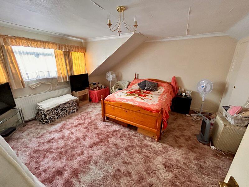 Additional property image - Dunchurch Crescent, Sutton Coldfield, B73 6QN