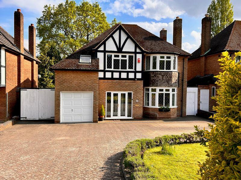 4 bedroom detached house for sale in Monmouth Drive, Sutton Coldfield