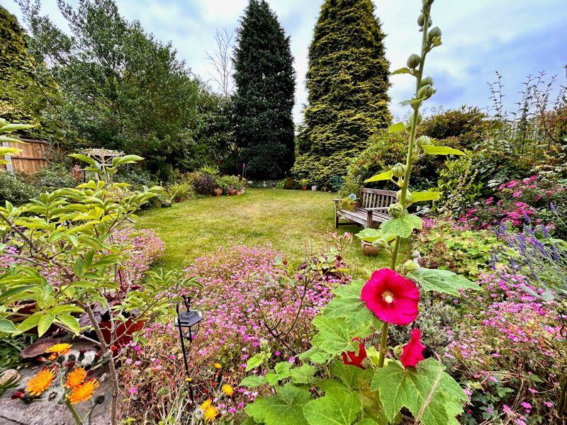 Additional property image - Monmouth Drive, Sutton Coldfield, B73 6JN