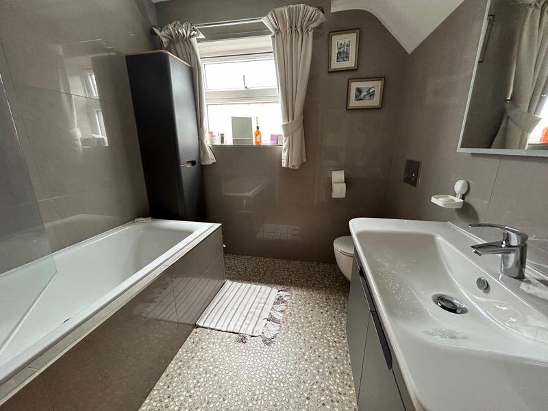 Additional property image - Hawthorn Road, Sutton Coldfield, B72 1ET