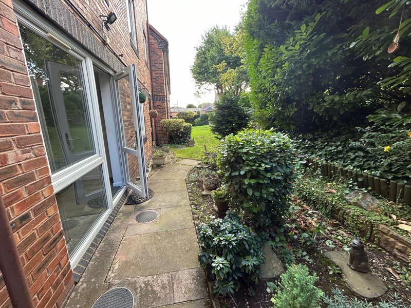 Additional property image - Midland Drive, Sutton Coldfield, B72 1TU