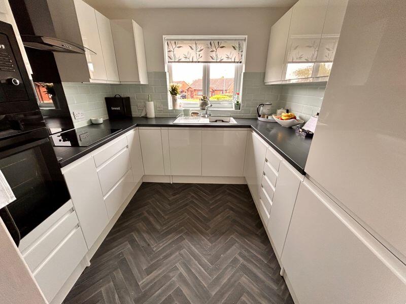 Additional property image - Goldieslie Close, Sutton Coldfield, B735PS