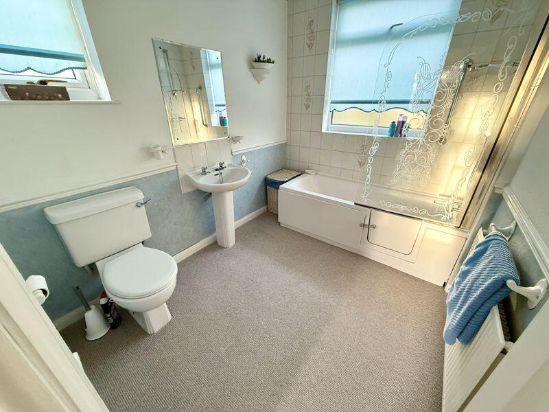 Additional property image - Melrose Avenue, Sutton Coldfield, B73 6NT