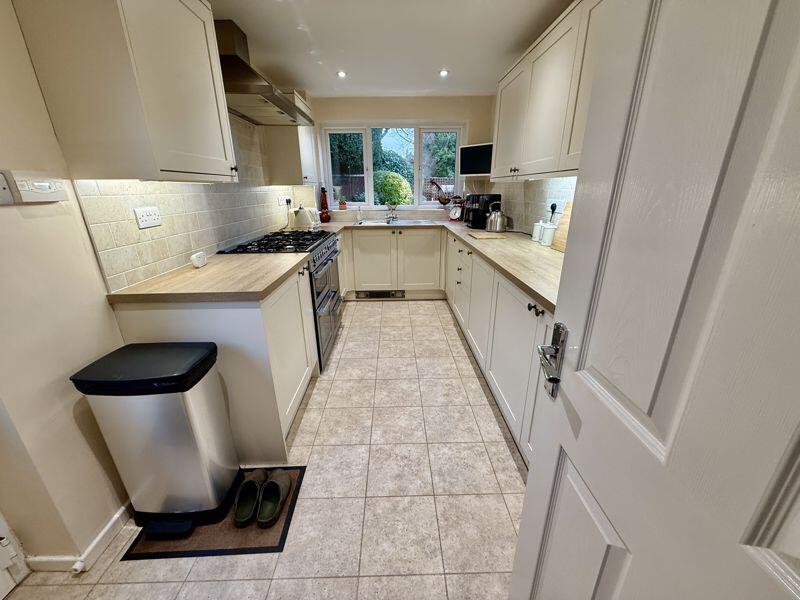 Additional property image - Henley Close, Sutton Coldfield, B73 5LU