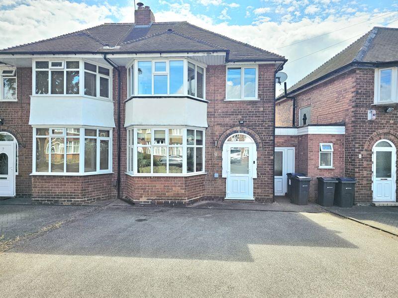 Main image of property: Roylesden Crescent, Sutton Coldfield, B73 6RA