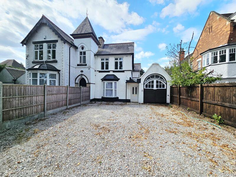 Main image of property: Birmingham Road, Sutton Coldfield, B72 1DH