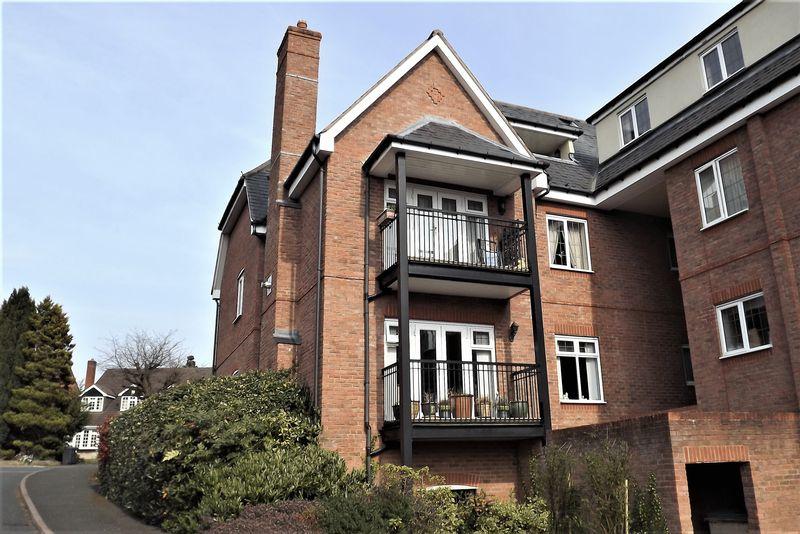 2 bedroom flat for sale in 15 Tudor Hill, Sutton Coldfield, B73