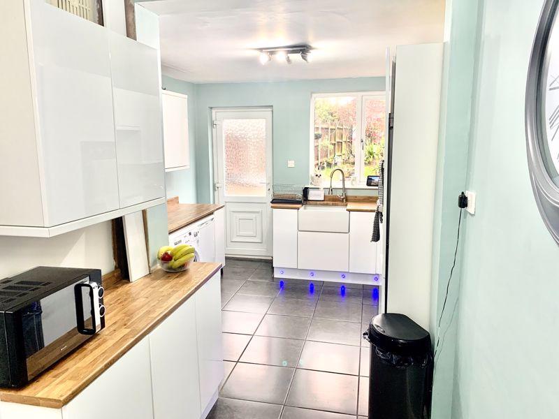 3 bedroom semidetached house for sale in Knightwick Crescent