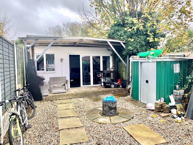 3 bedroom semidetached house for sale in Knightwick Crescent