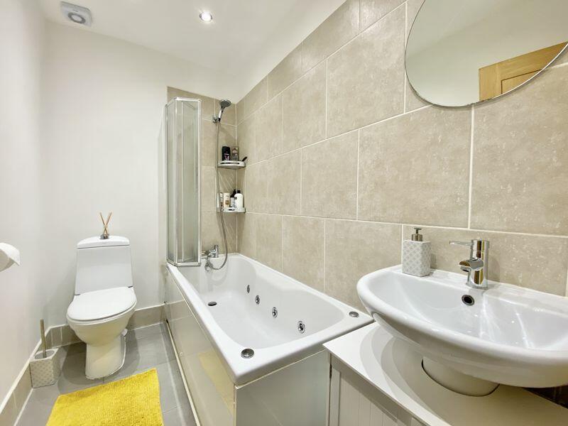 Additional property image - Apt 4 Royal Sutton Mews, 81 Lichfield Road, Sutton Coldfield, B74 2RP