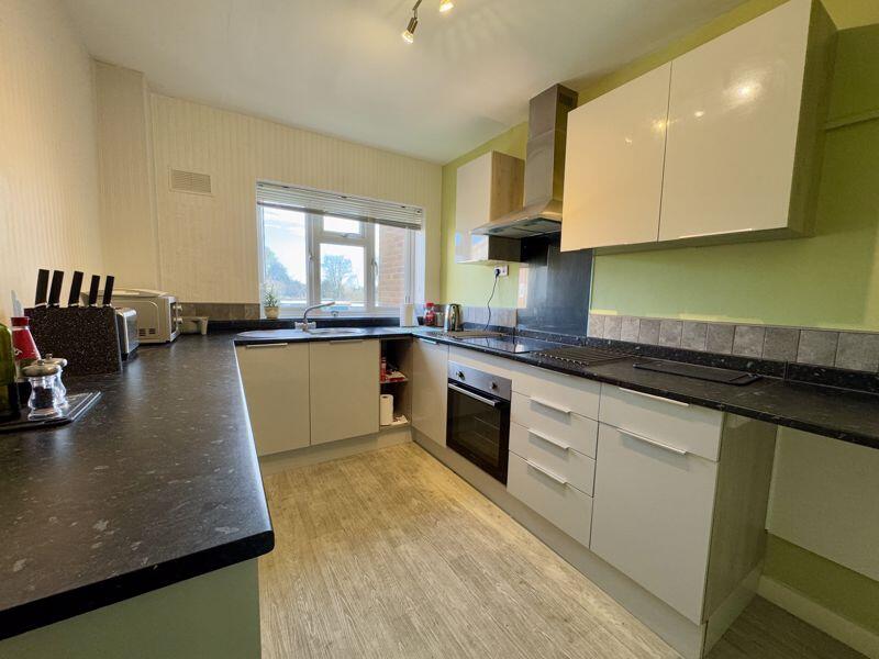 Additional property image - Kings Court, Hill Village Road, Four Oaks, Sutton Coldfield, B75 5DP