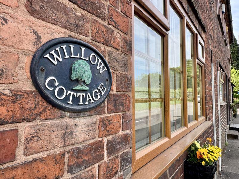 Main image of property: Slade Road, Four Oaks, Sutton Coldfield, B75 5PE