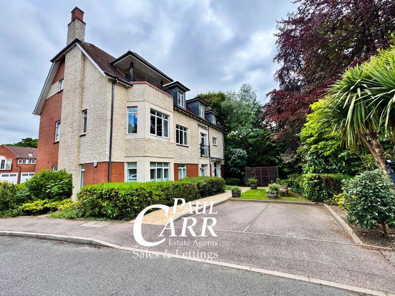 Main image of property: Warwick House, Cheltenham Mews, Four Oaks, Sutton Coldfield, B74 2UQ