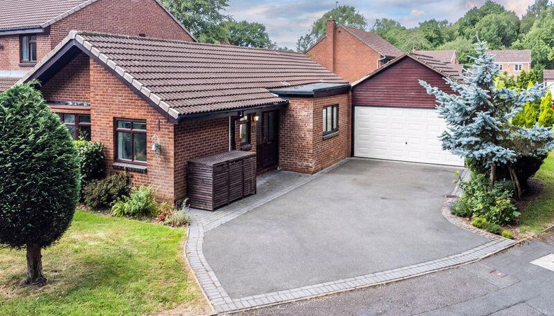 Main image of property: Sandhurst Road, Four Oaks, Sutton Coldfield, B74 4UE