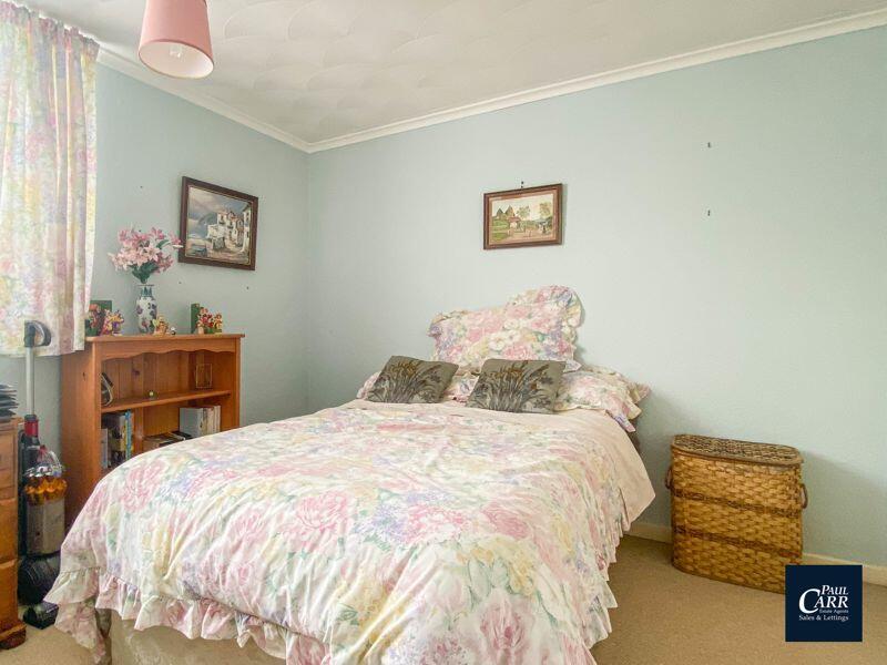 2 bedroom semidetached bungalow for sale in Huthill Lane, Great Wyrley