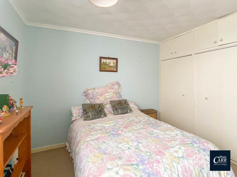 2 bedroom semidetached bungalow for sale in Huthill Lane, Great Wyrley