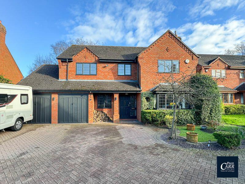 4 bedroom detached house for sale in Oaken Grange, Cheslyn Hay, WS6 7NP