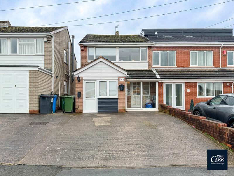 3 bedroom semidetached house for sale in Glenthorne Drive, Cheslyn Hay