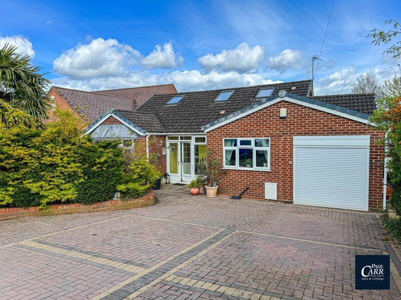 4 bedroom detached bungalow for sale in School Lane, Shareshill, WV10