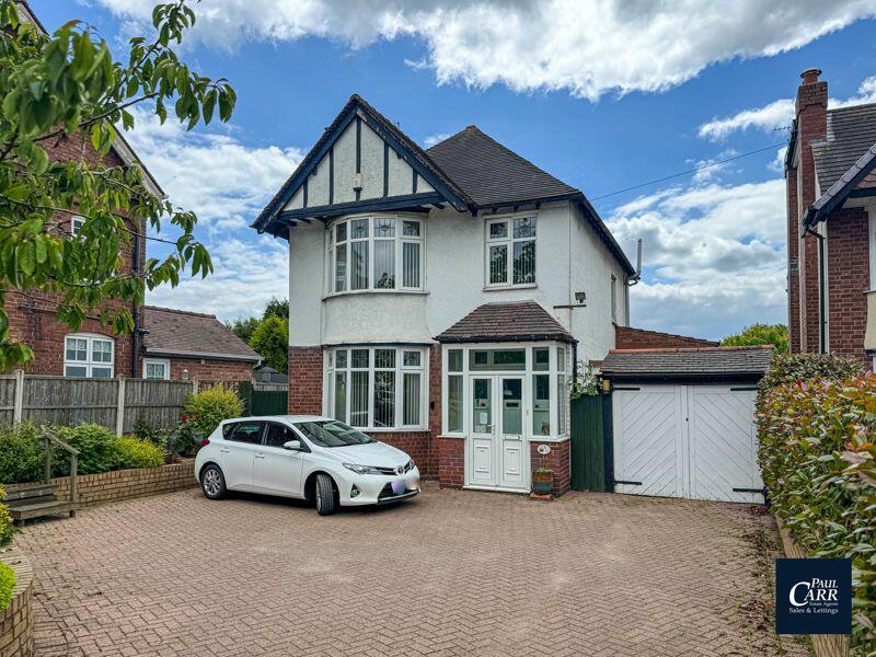 3 bedroom detached house for sale in Walsall Road, Great Wyrley, WS6