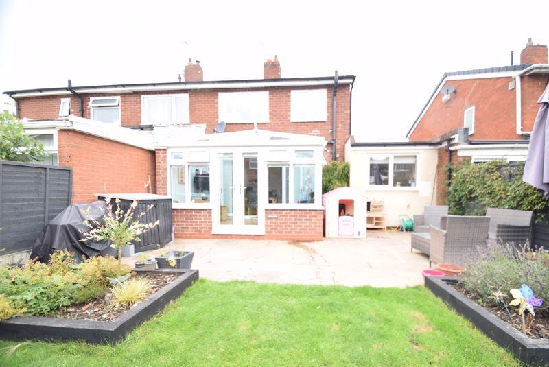 3 bedroom semidetached house for sale in Sunset Close, Great Wyrley