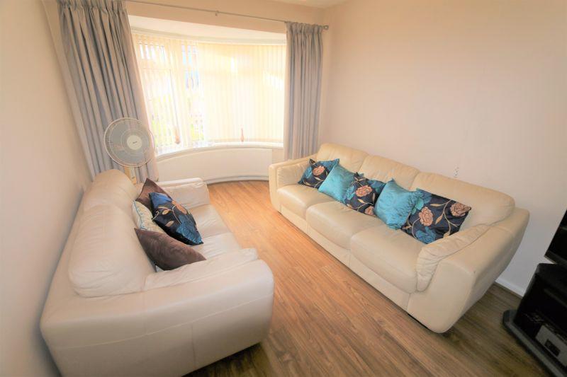 2 bedroom semidetached bungalow for sale in Inglenook Drive