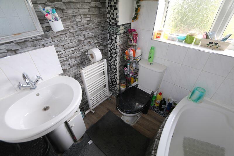 Additional property image - 19 Larchfield Close, Handsworth Wood, Birmingham, B20 2LZ