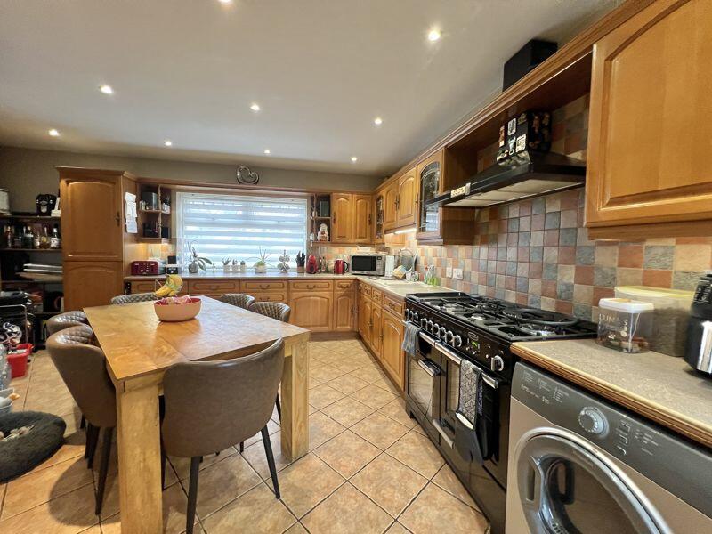 Additional property image - Oundle Road, Kingstanding, Birmingham, B44 8EP
