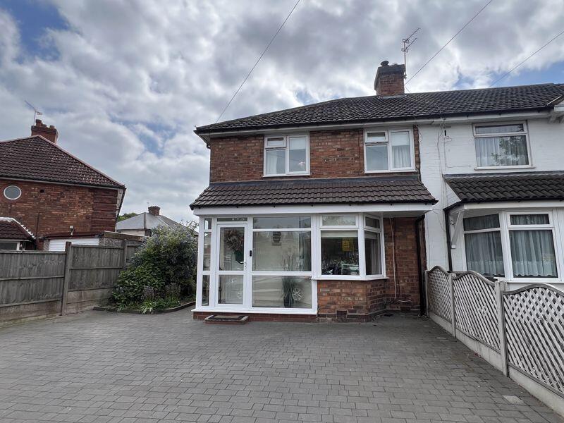 Main image of property: Peckham Road, Kingstanding, Birmingham, B44 0LL